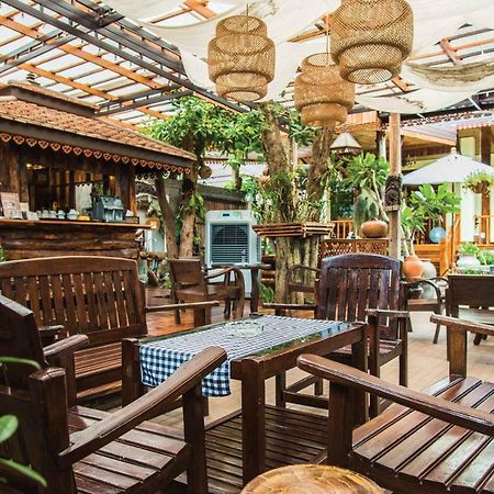 Baan Krittika Hotel Удон Тани Екстериор снимка
