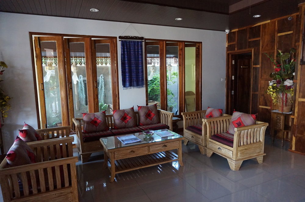 Baan Krittika Hotel Удон Тани Екстериор снимка